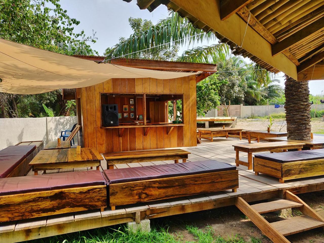 Serenity Haven Lodge Busua Luaran gambar